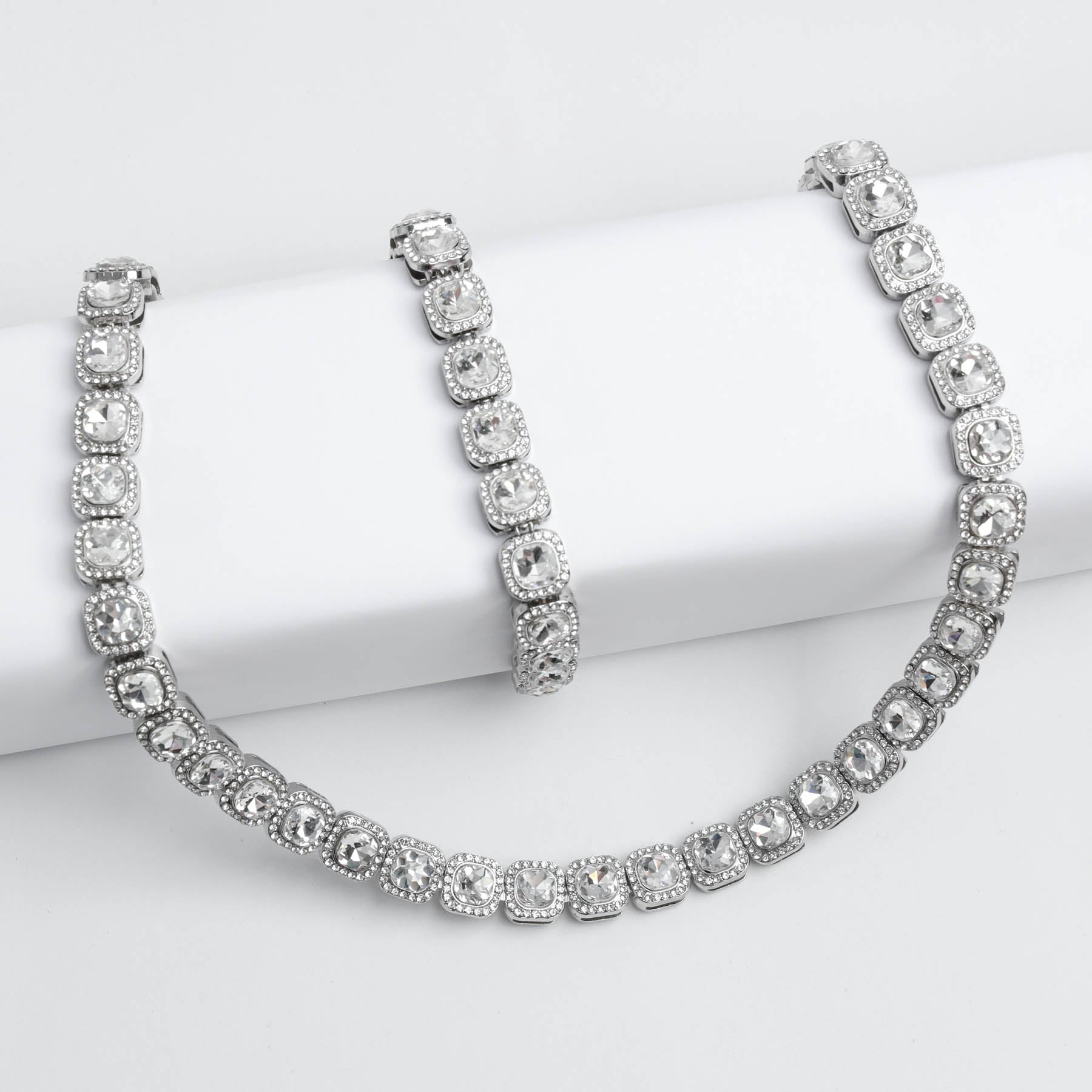 💎 Brățara Big Diamond – Bijuterie Statement