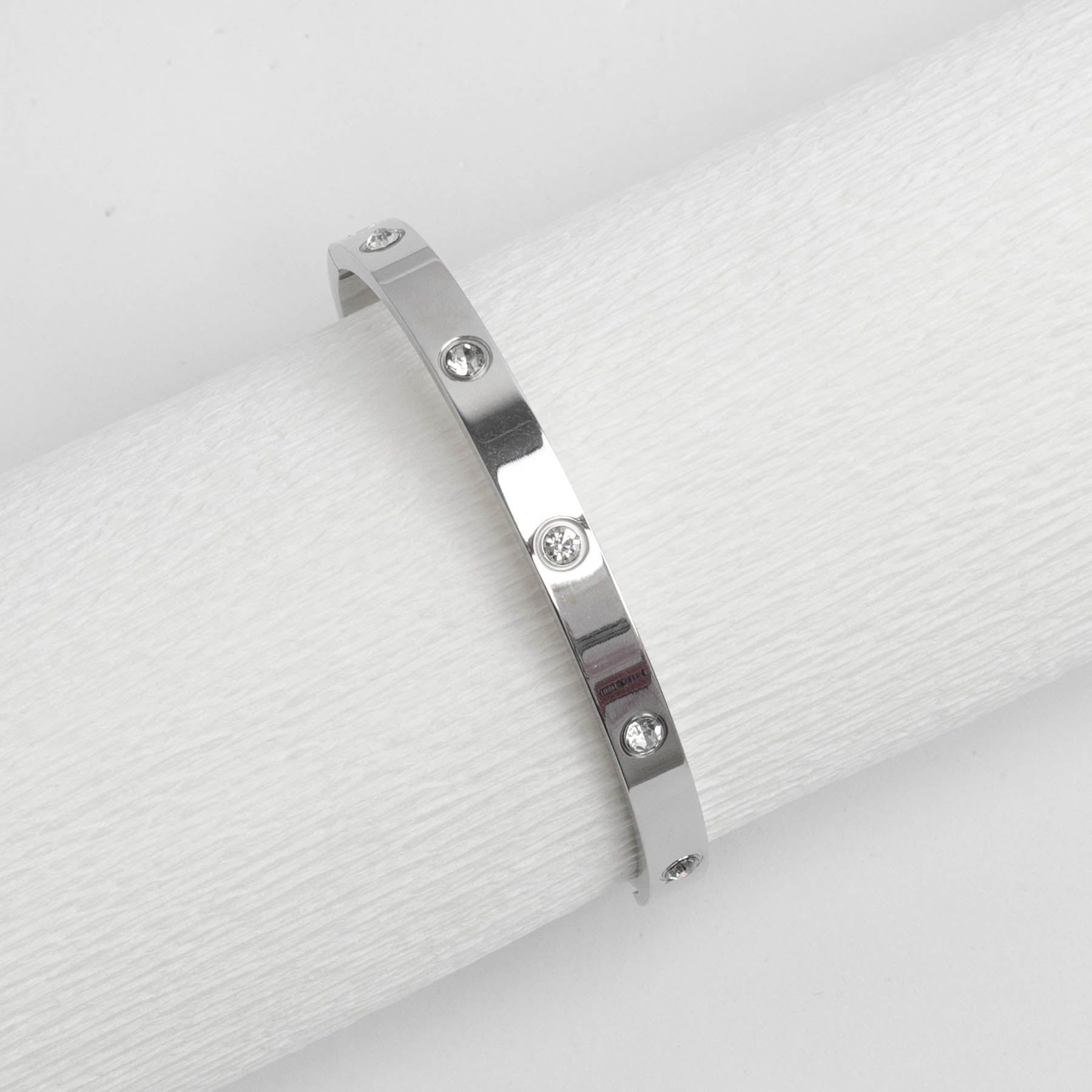 Bratara fixa tip Bangle