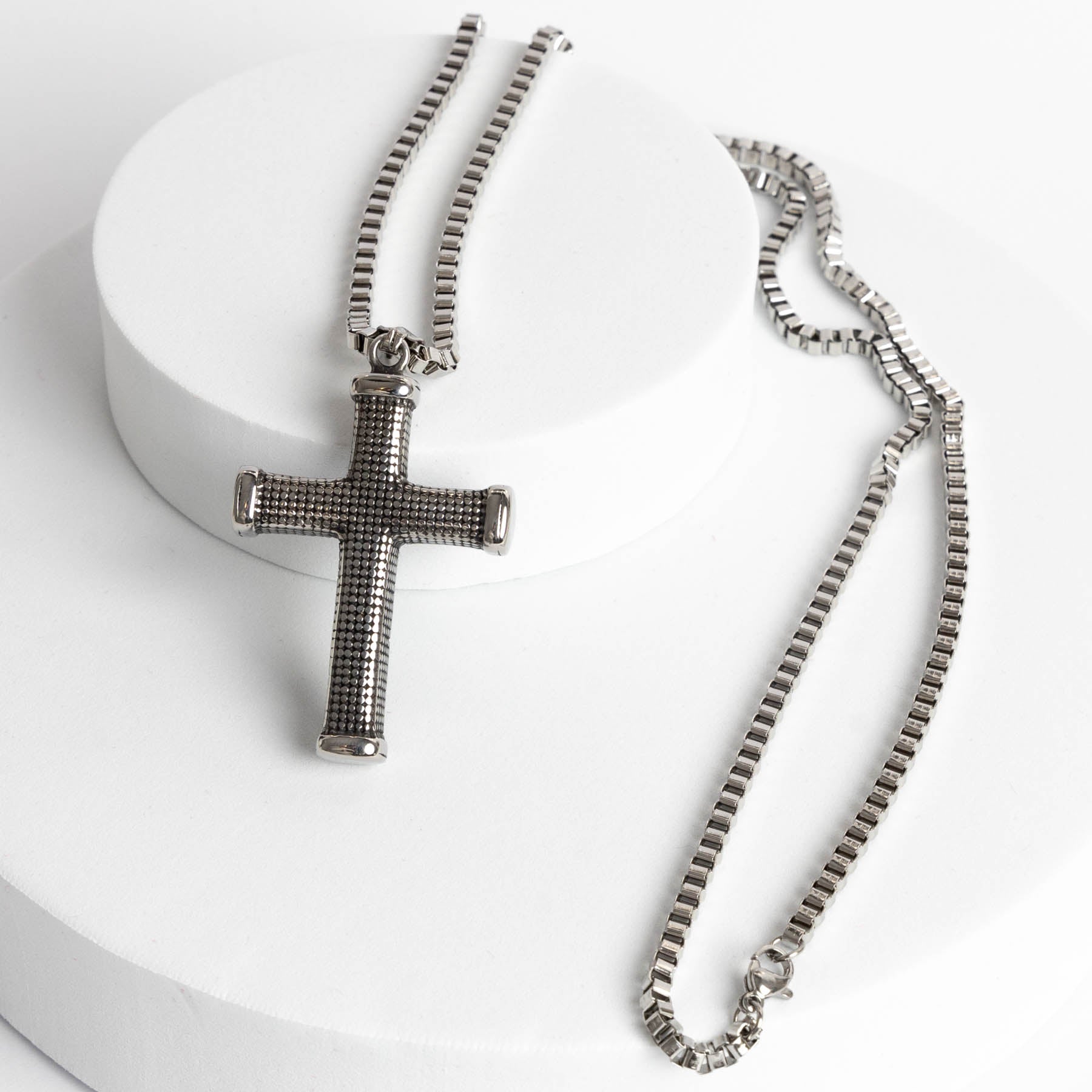 Colier Barbatesc Cross