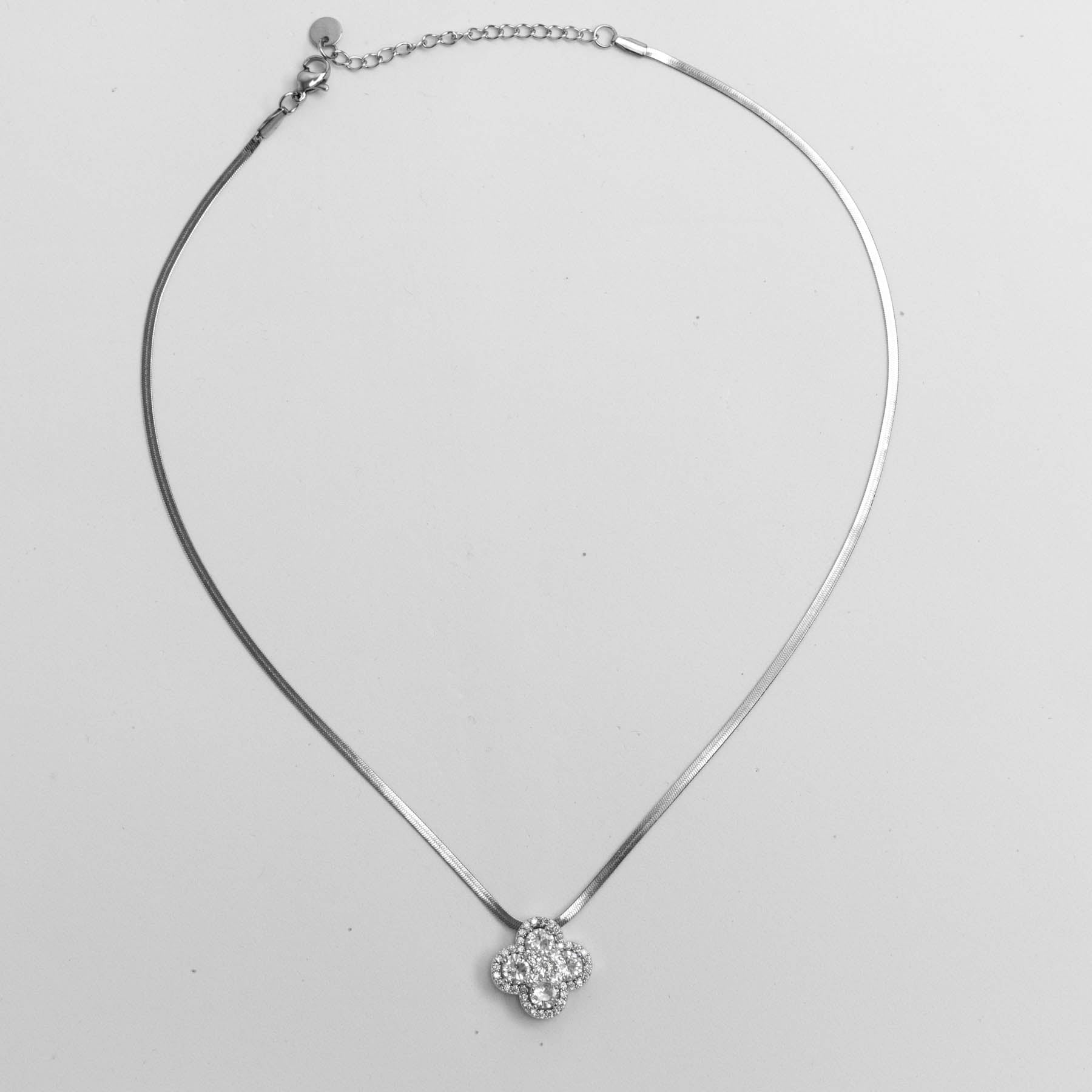 🌸 Colier Flower din Oțel Inoxidabil