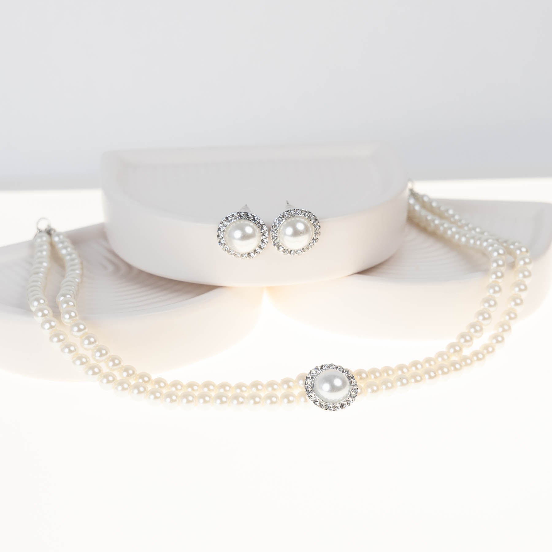 🤍 Set Bijuterii cu Perle – Colier și Cercei Eleganți