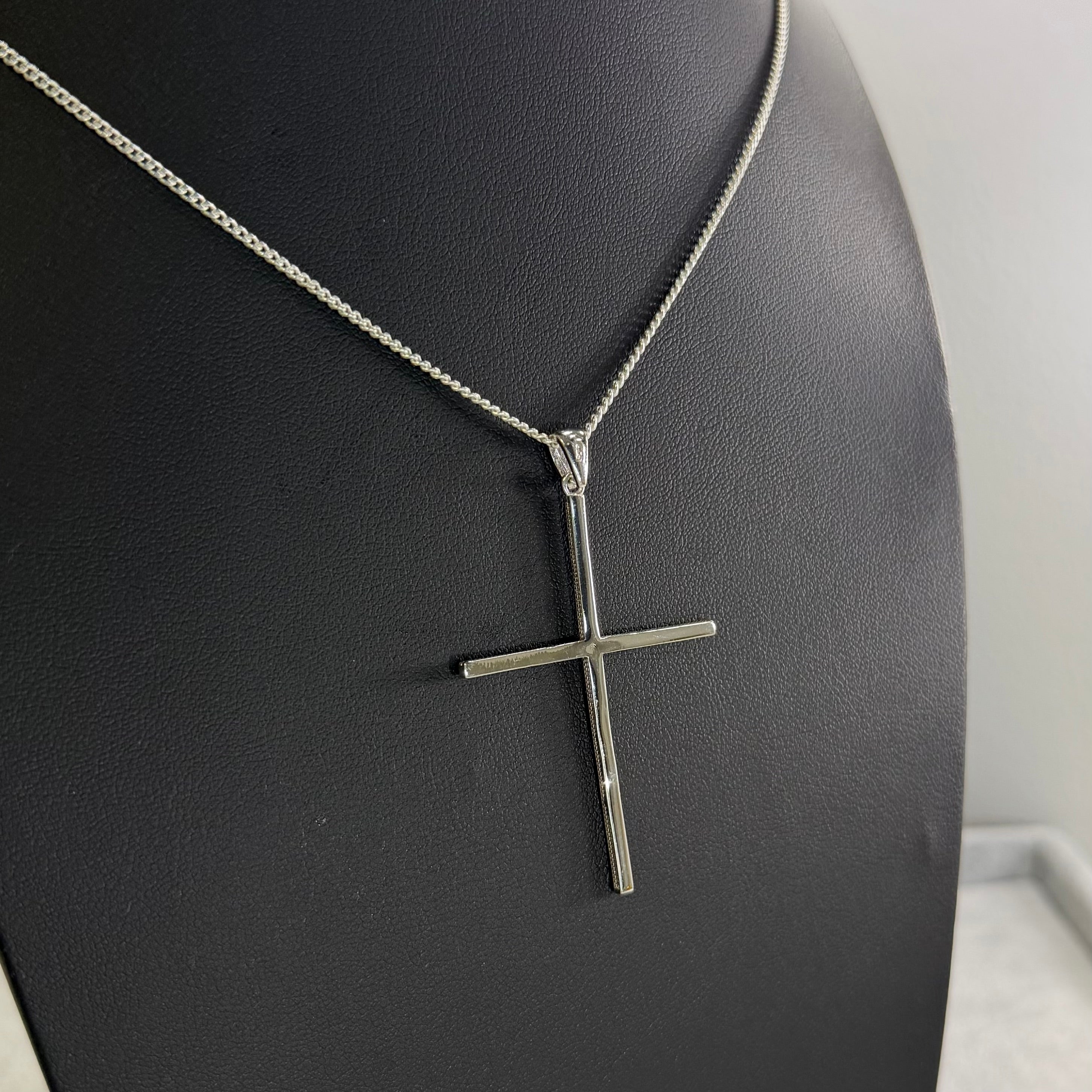 💎 Colier Cruce Minimalistă din Argint 925 - Unisex