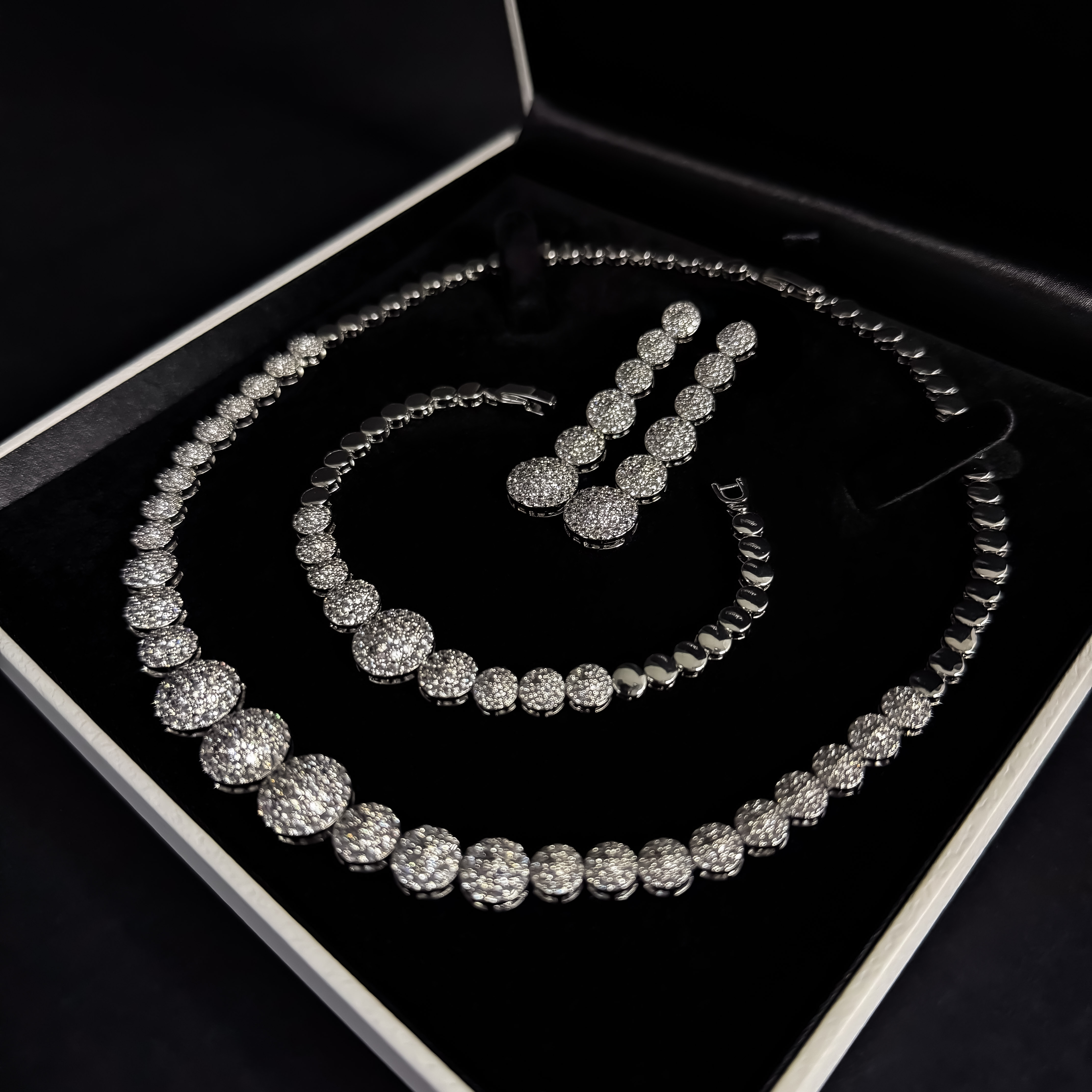 🩶 ✨ Set Diamond Queen