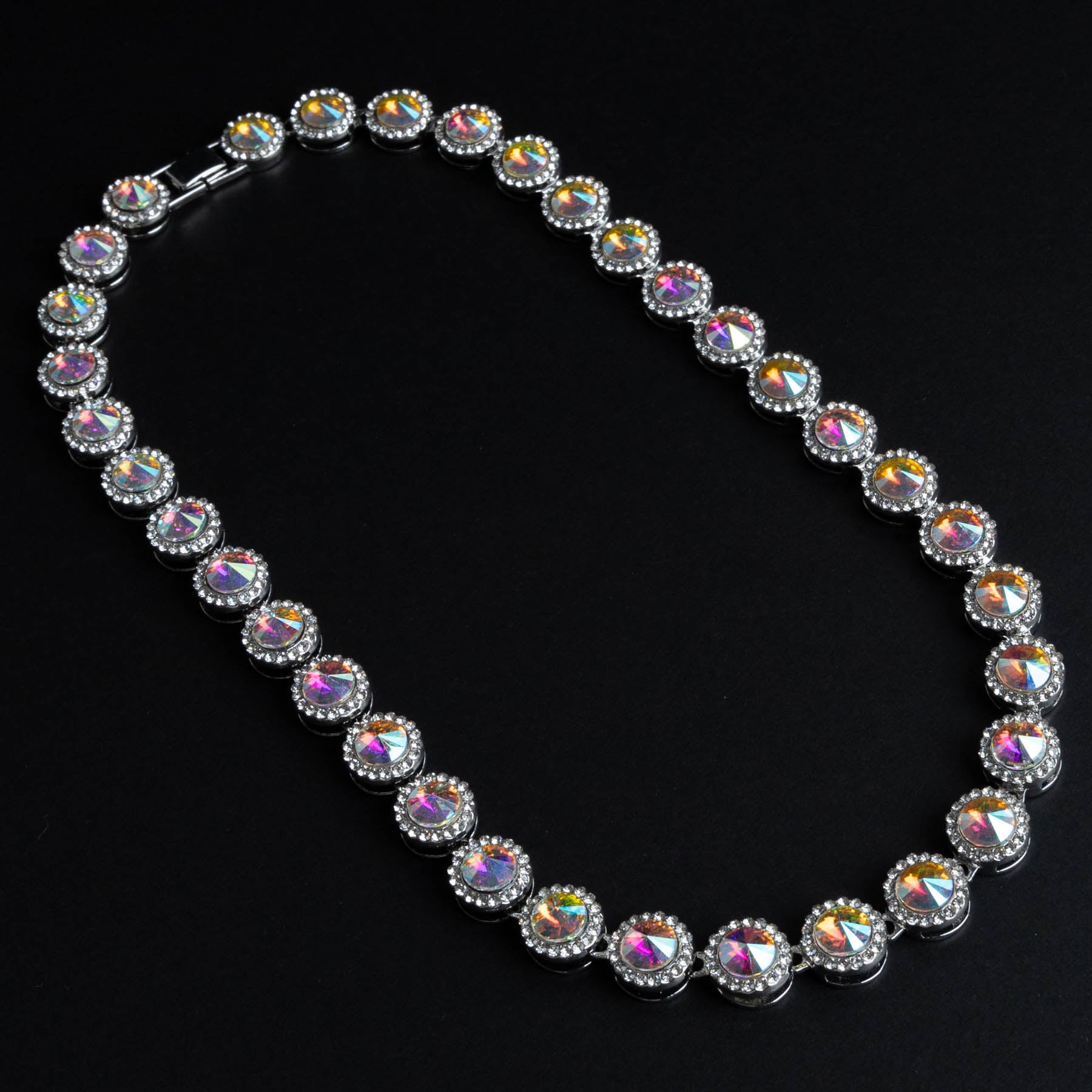 🔵 Colier Round Indigo – Rafinament în nuanțe adânci