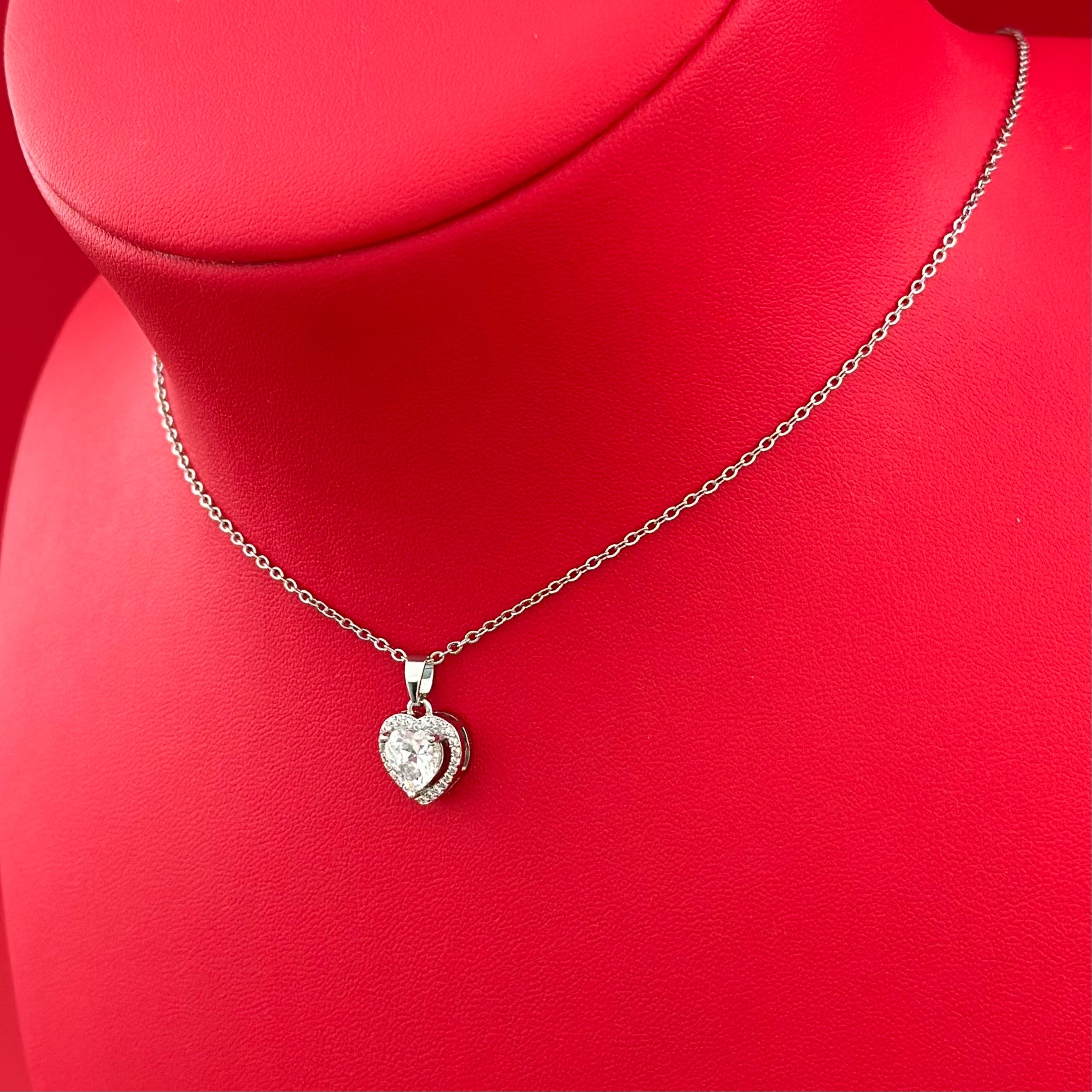 💖 Colier Heart din Oțel Inoxidabil