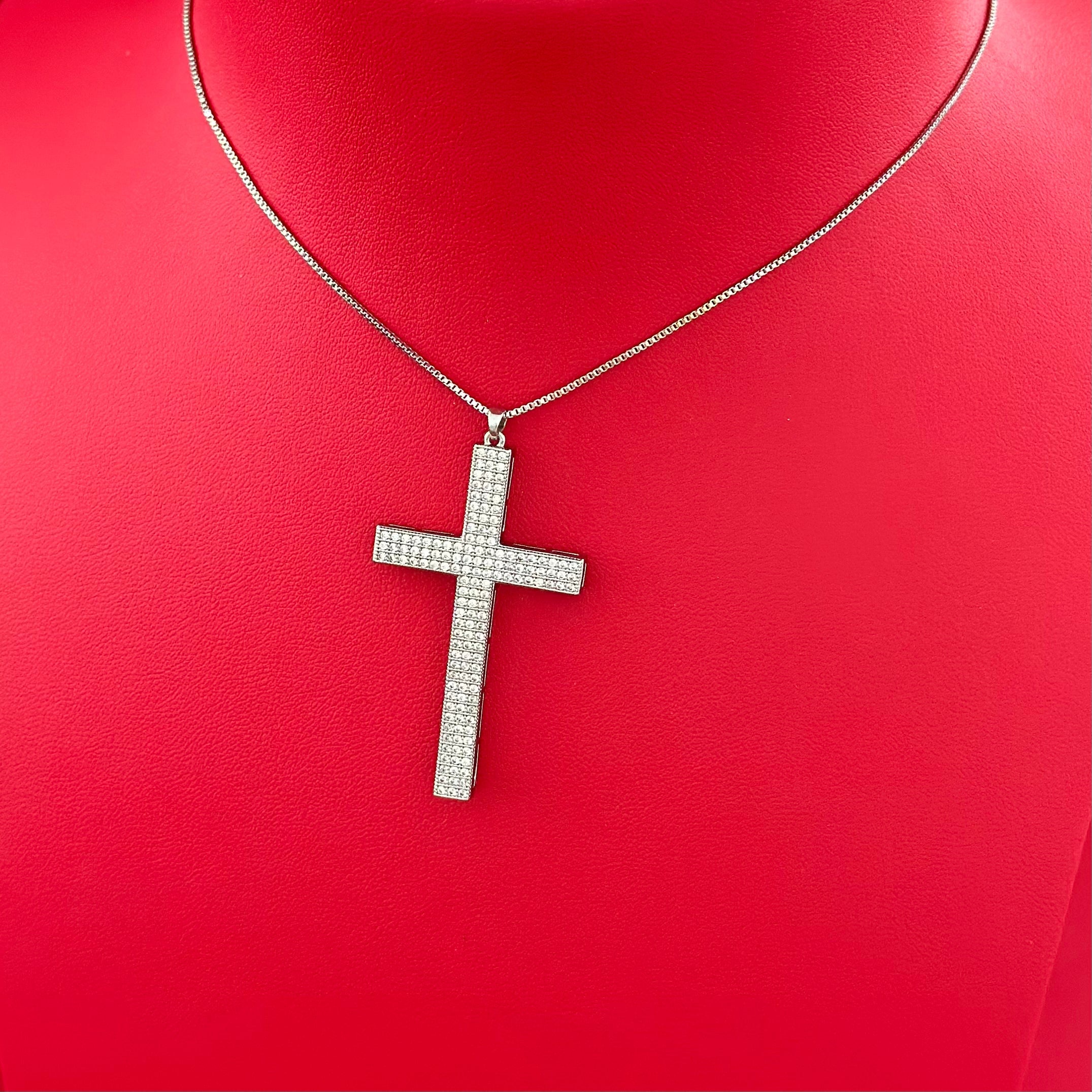 Lanț cu Pandantiv Cruce ✝️