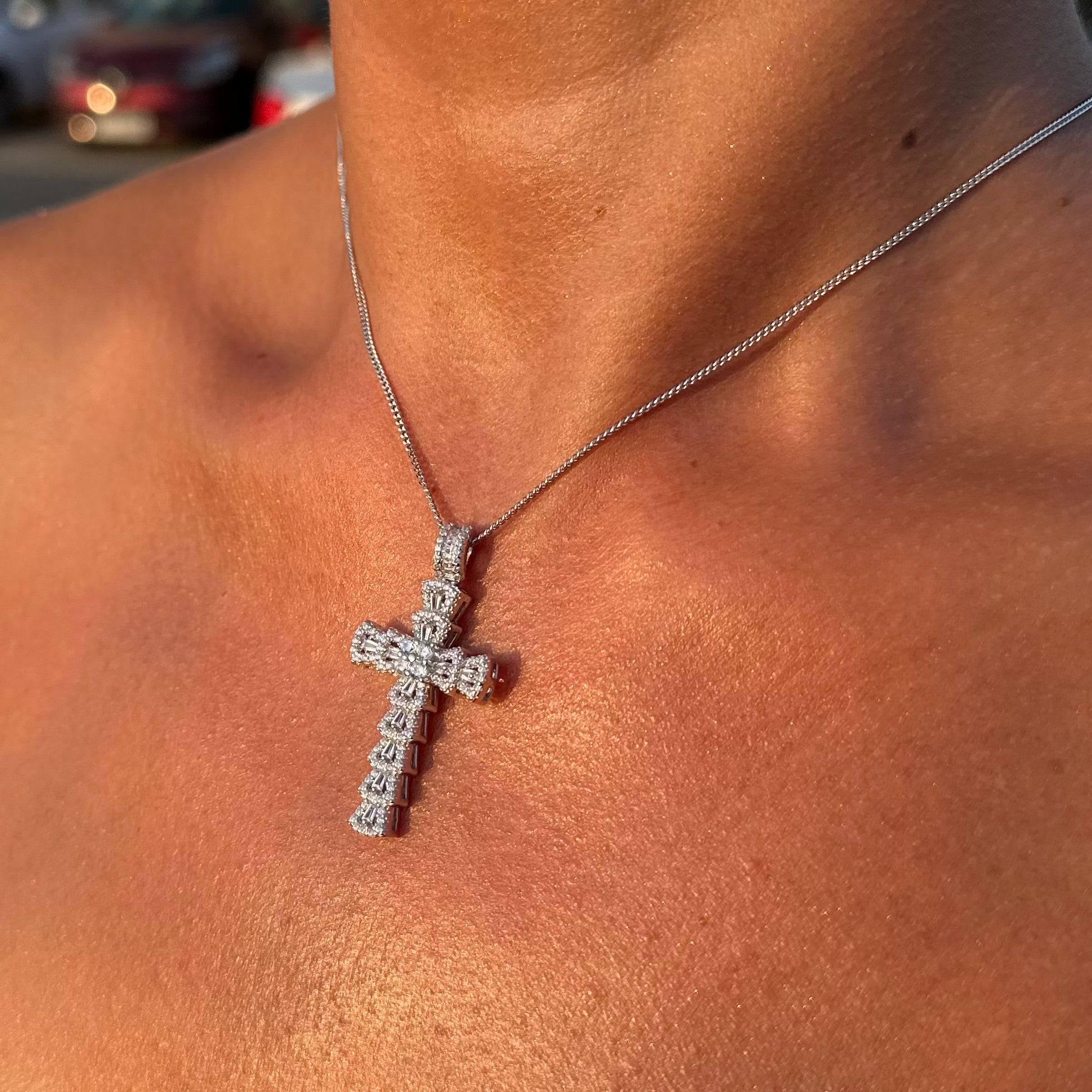 ✝️ Colier Cruce Argint 925 – Protecție divină și eleganță discretă