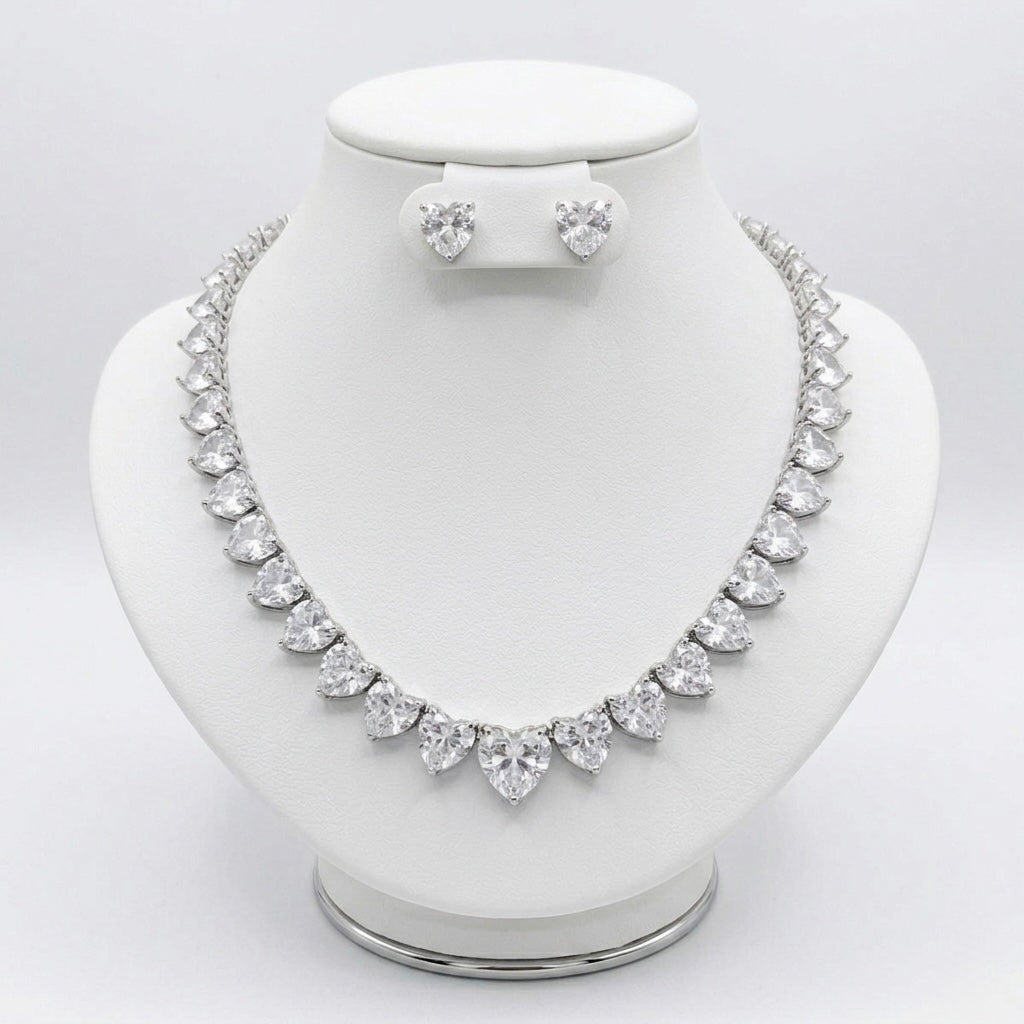 ✨ Set Inimi Strălucitoare – Colier & Cercei cu Pietre Zirconia