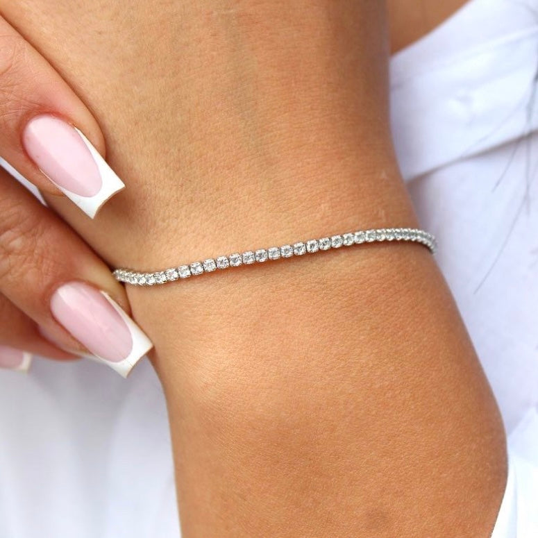 ✨ Brățara Tennis Argint925: Eleganța Mistică