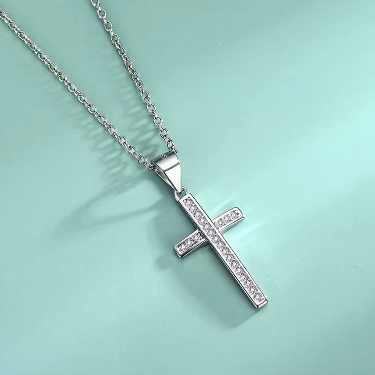 💎 Colier Cross Glow – Argint 925