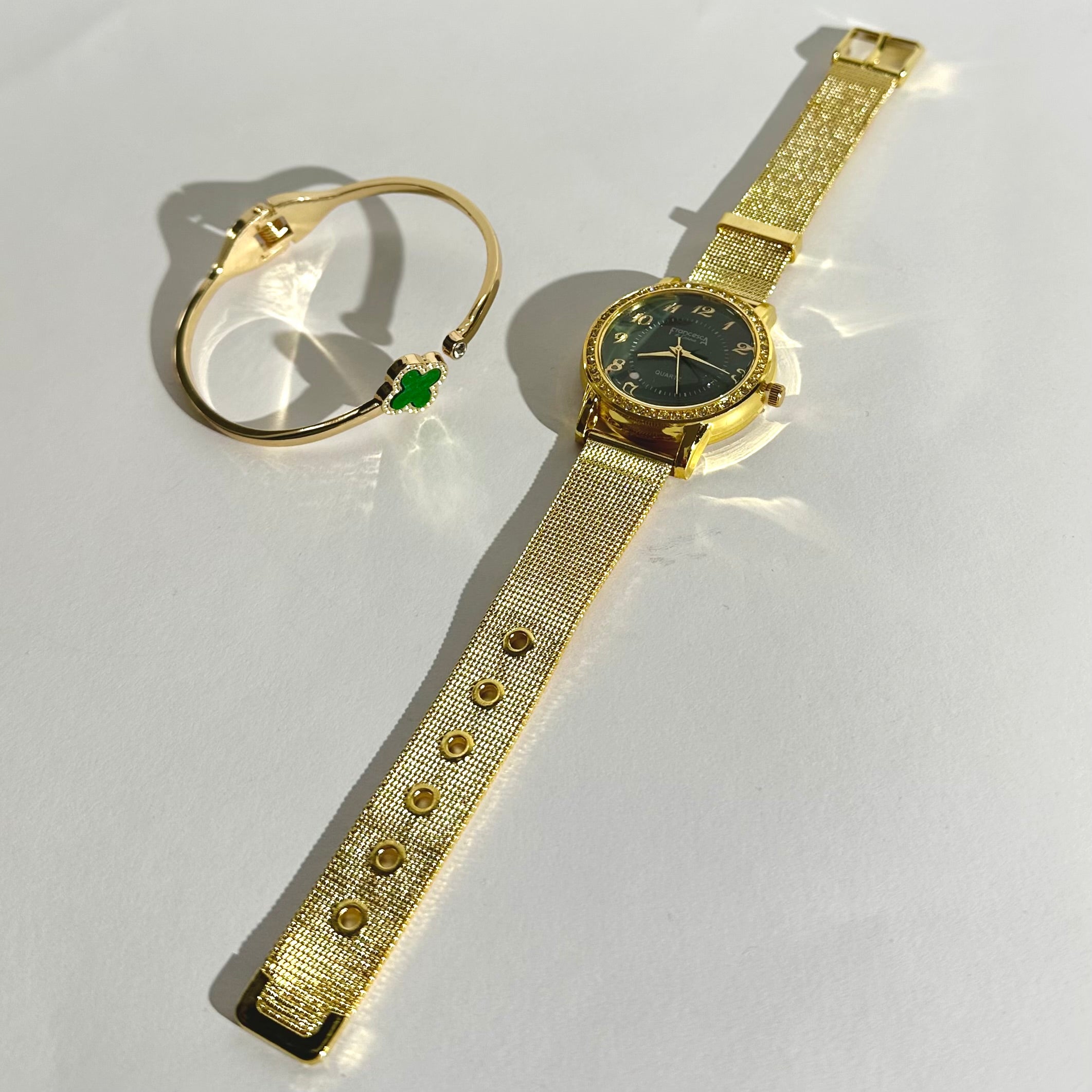 ⌚✨ Set Ceas Elegant Gold & Brățară cu Trifoi Verde Cadou