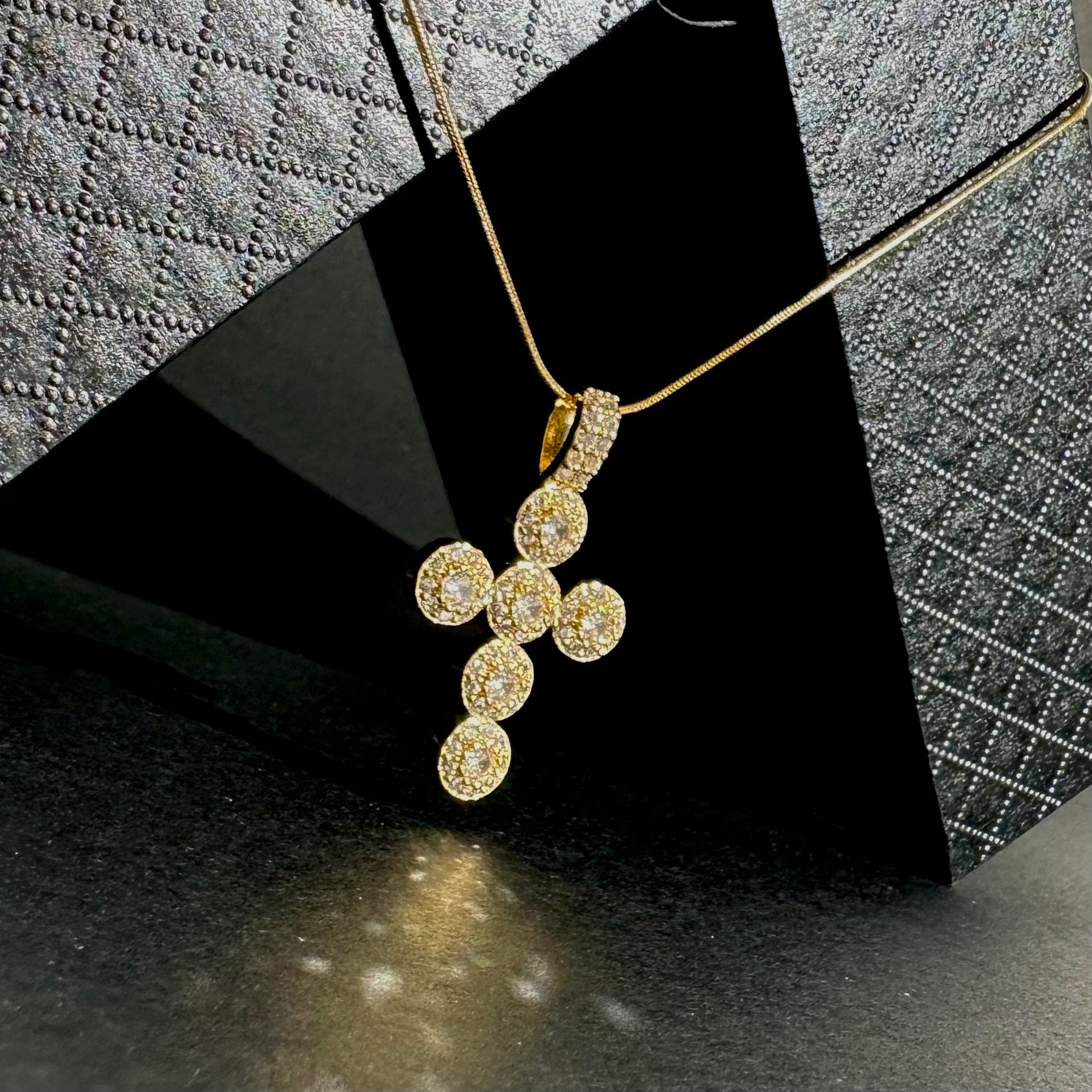 Colier Cruce Brilliance ✨