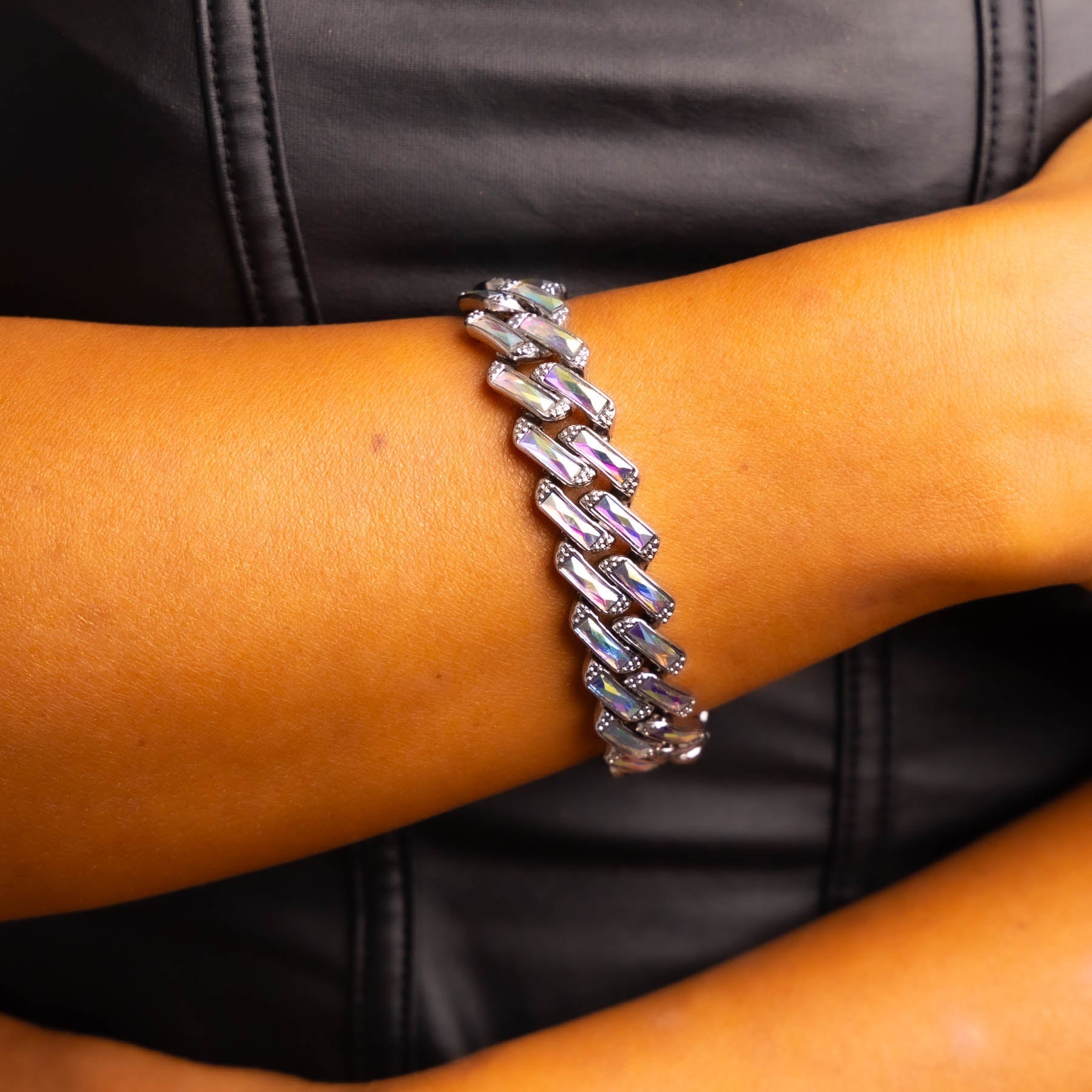 🔵 Brățară Cuban Indigo – Bijuterie Statement Unisex