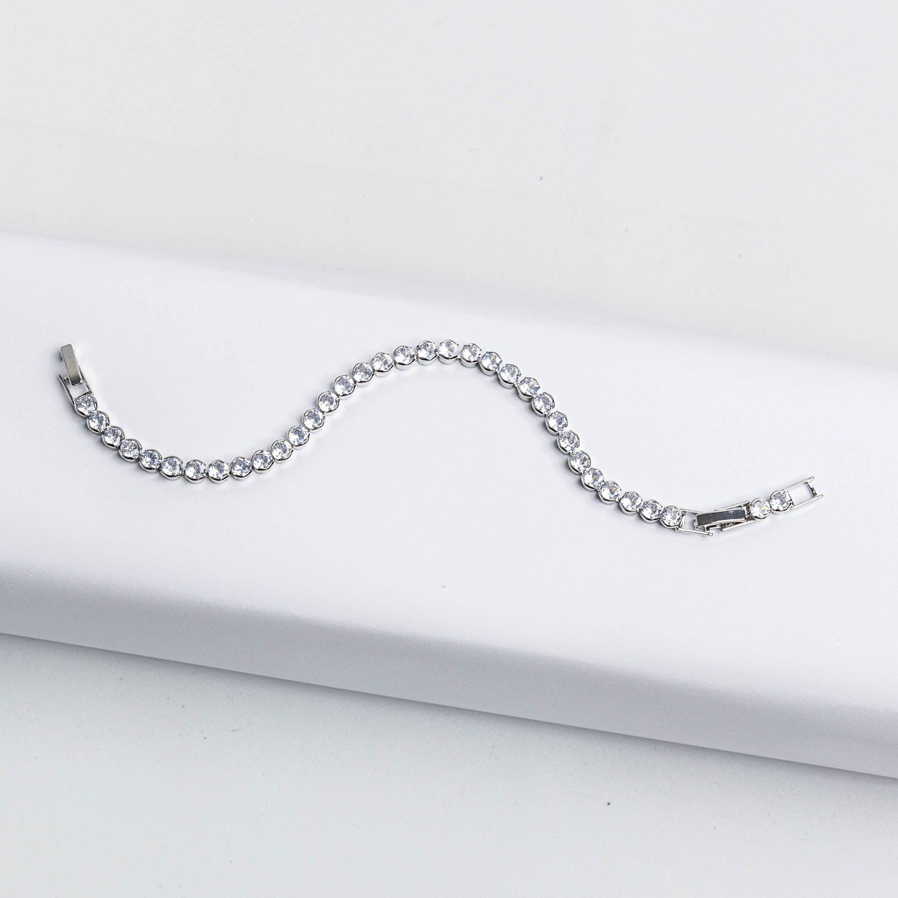 Bratara Round Tennis