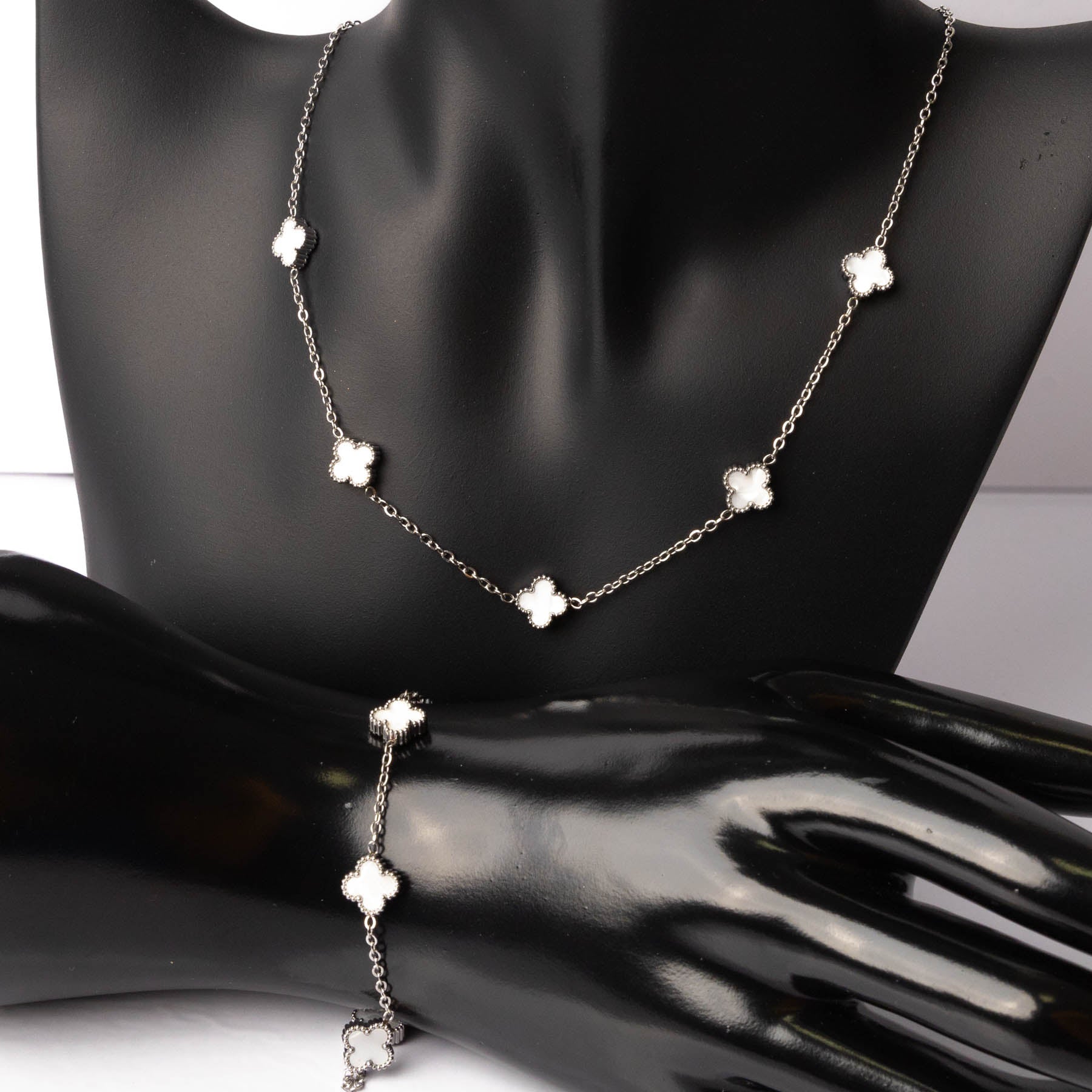 ✨ Setul Norocului – Silver cu Pietre Albe ✨