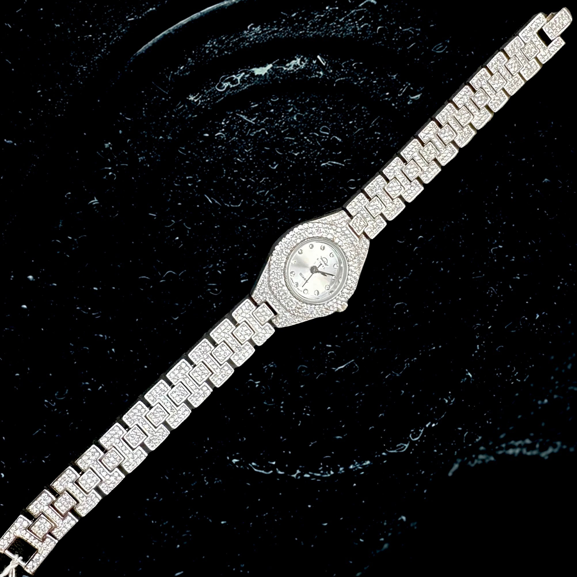 Ceas Silver Majesty din Argint 925 cu Cristale Zirconia 💎