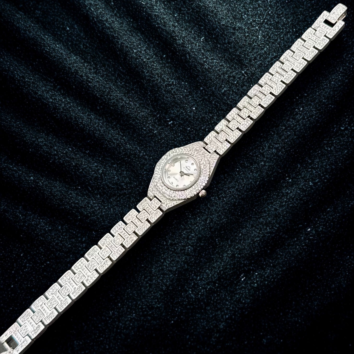 Ceas Silver Majesty din Argint 925 cu Cristale Zirconia 💎