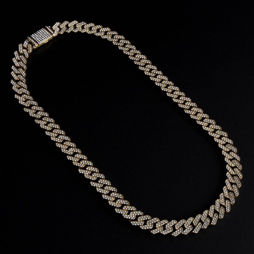 ✨ Colier Cuban Gold – Putere, Magnetism și Stil