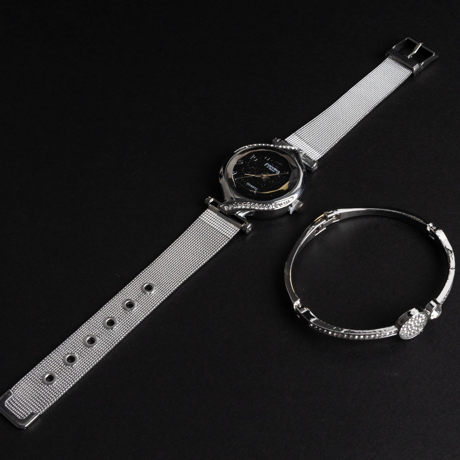 ⏱️ Ceas & Brățară Silver – Eleganță care durează în timp