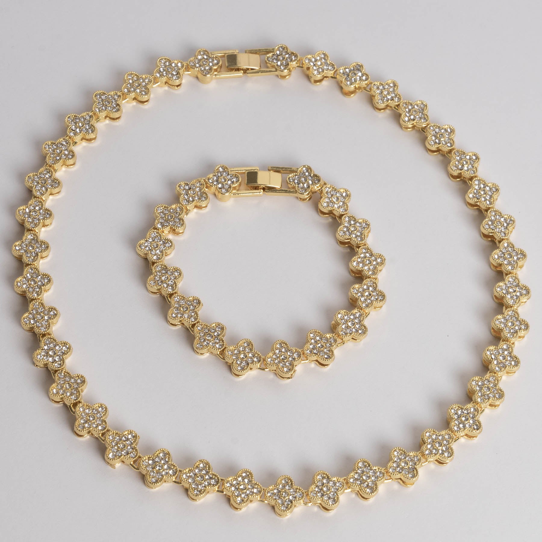 ✨ Set Special Clover Gold –  Eleganță Caldă