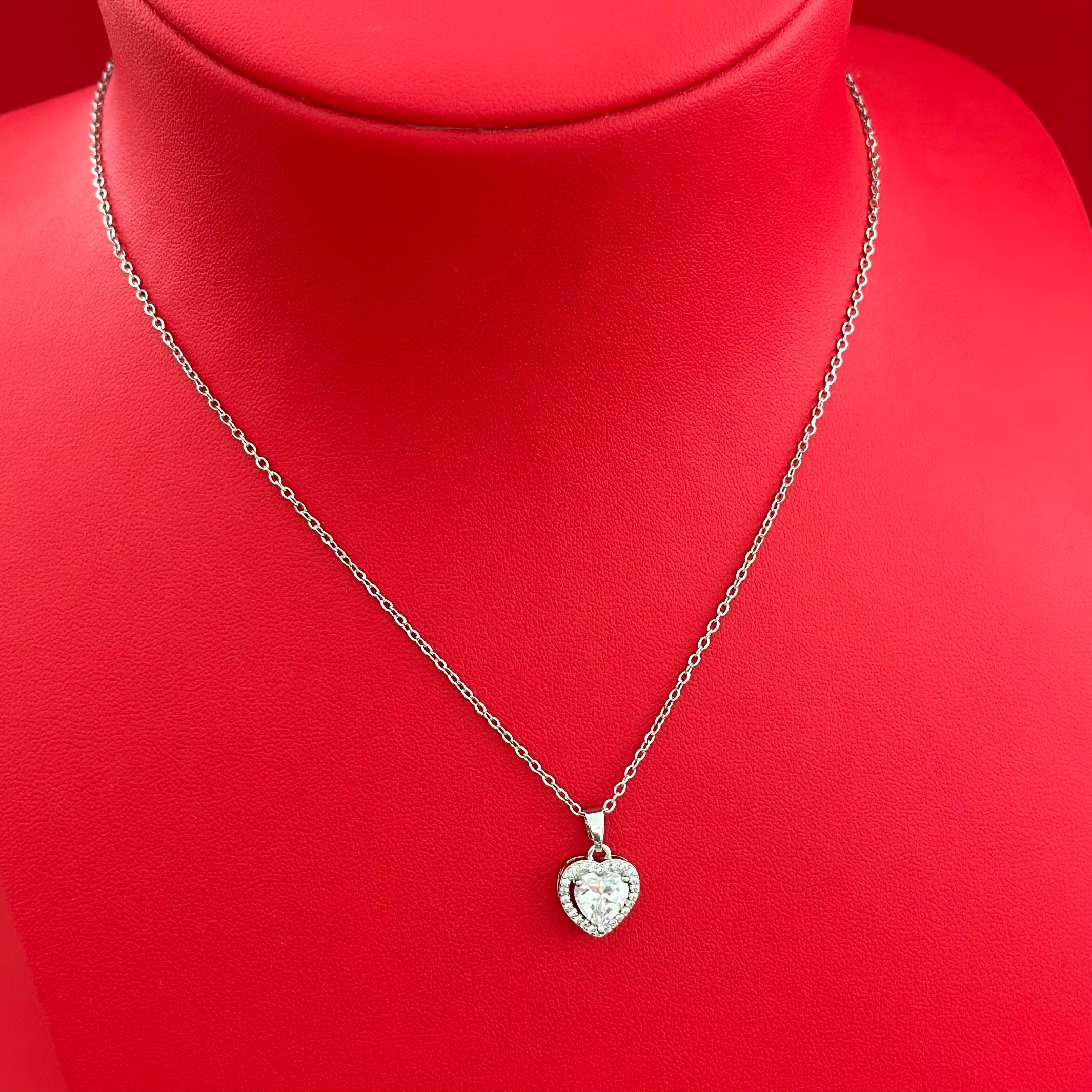 💖 Colier Heart din Oțel Inoxidabil