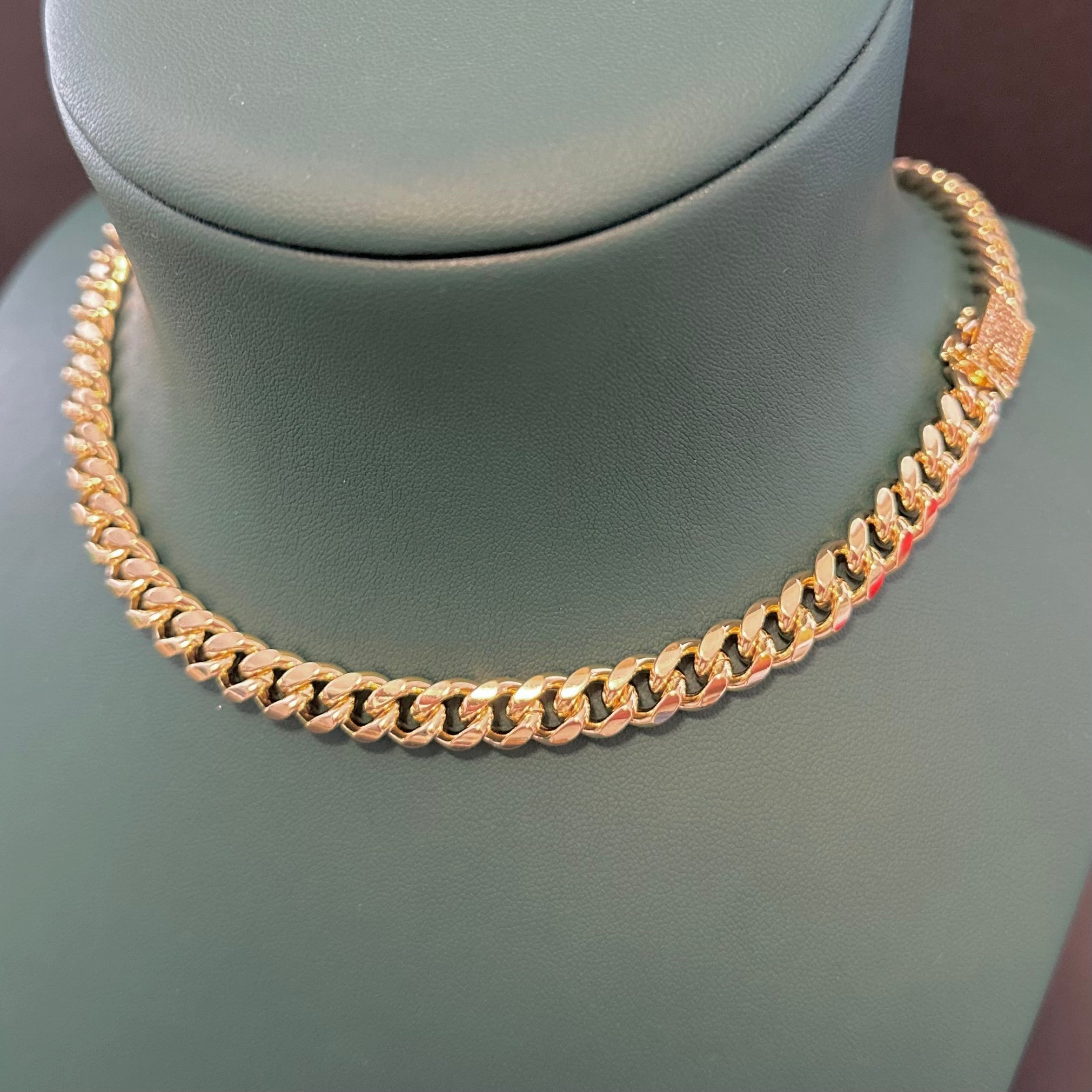 🟡 Colier Gold Unisex – Bijuterie Statement