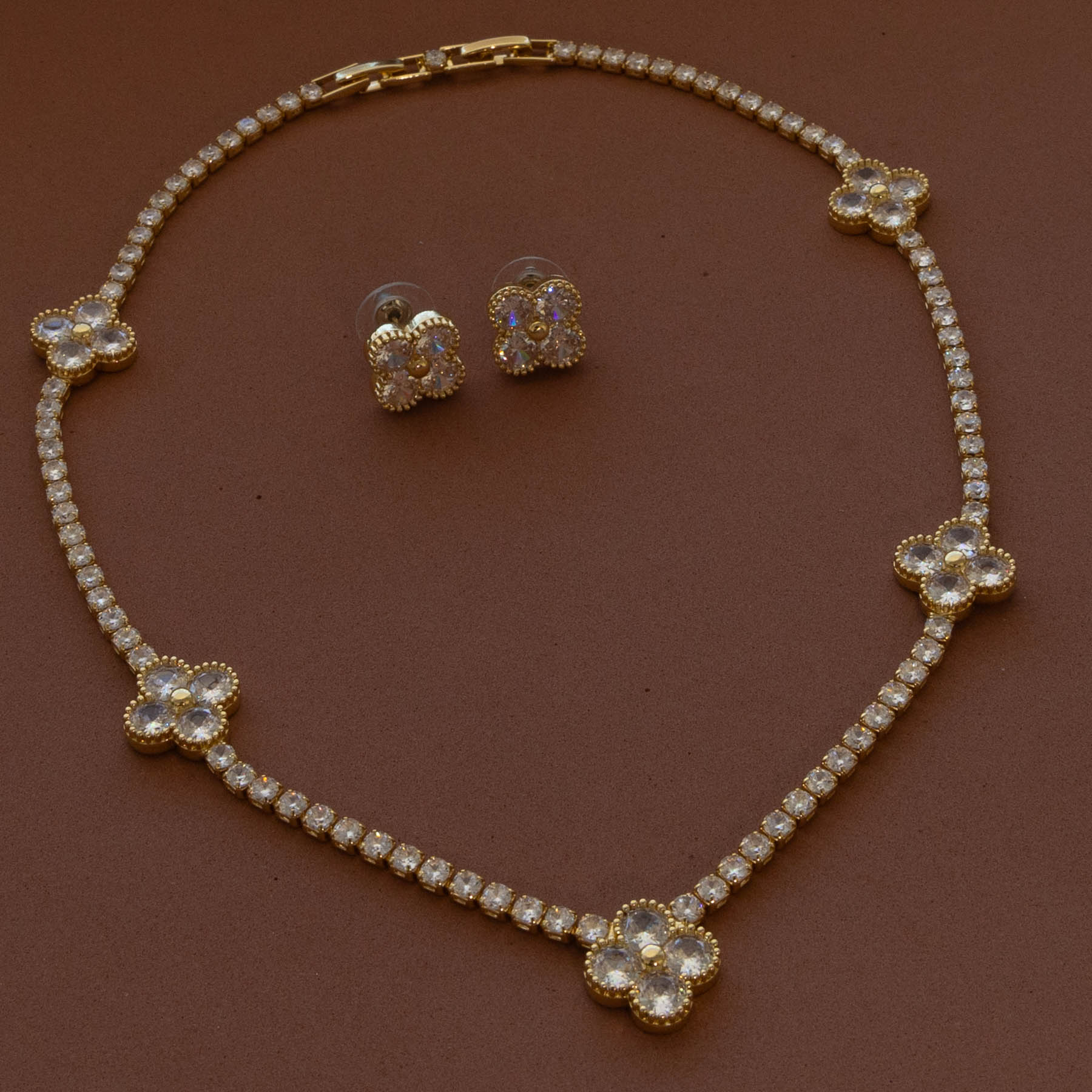 ✨ Set Golden Clover