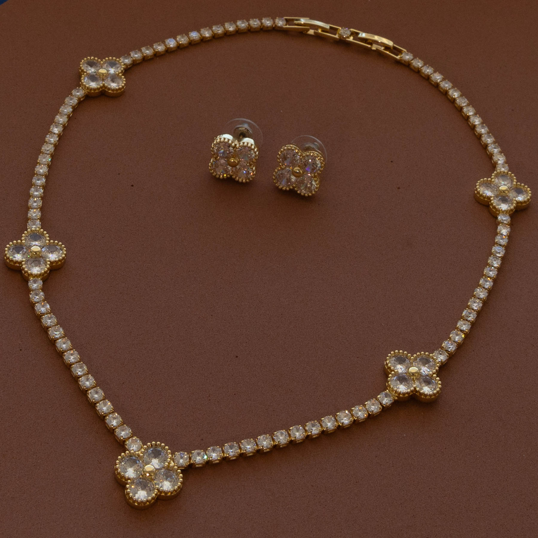 ✨ Set Golden Clover