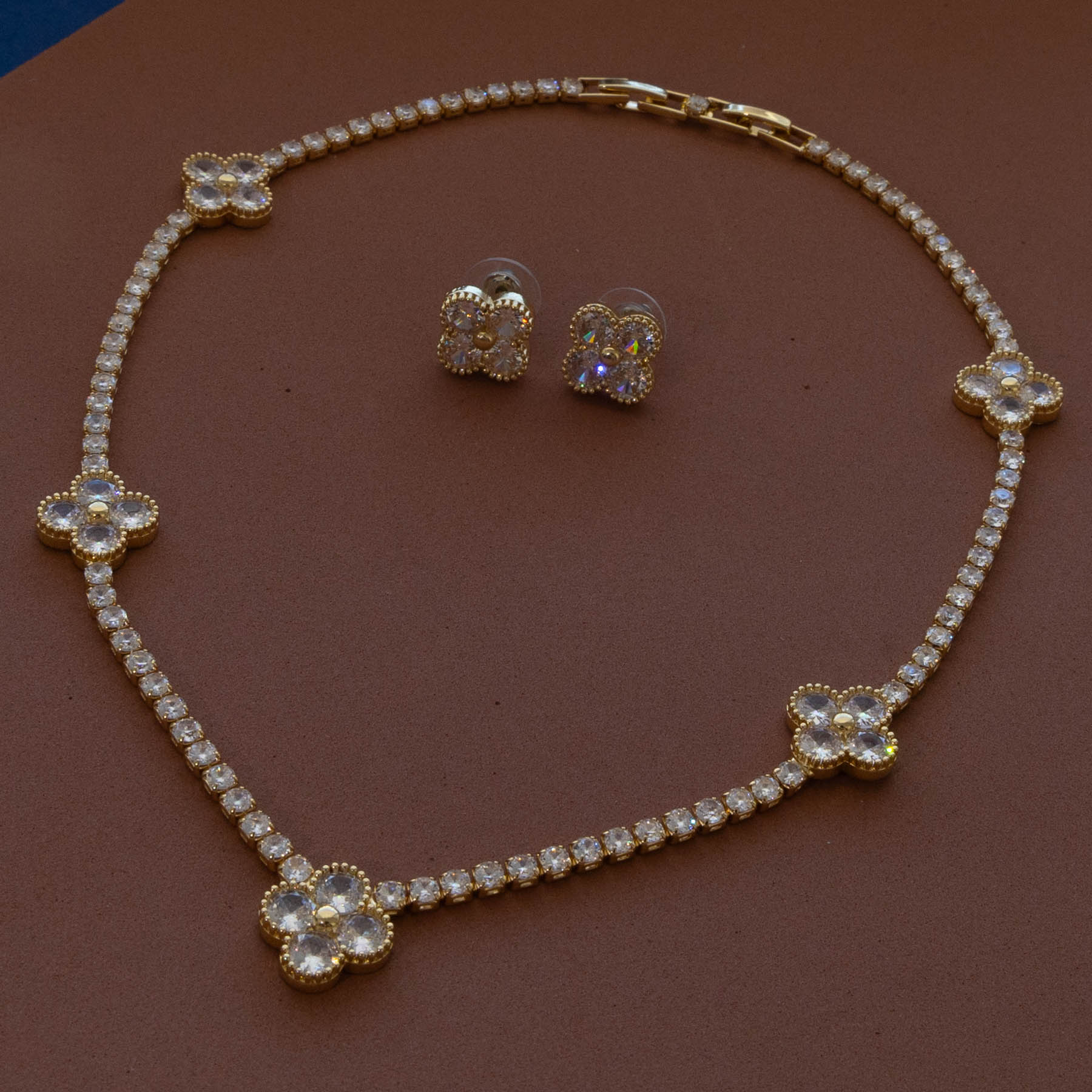 ✨ Set Golden Clover