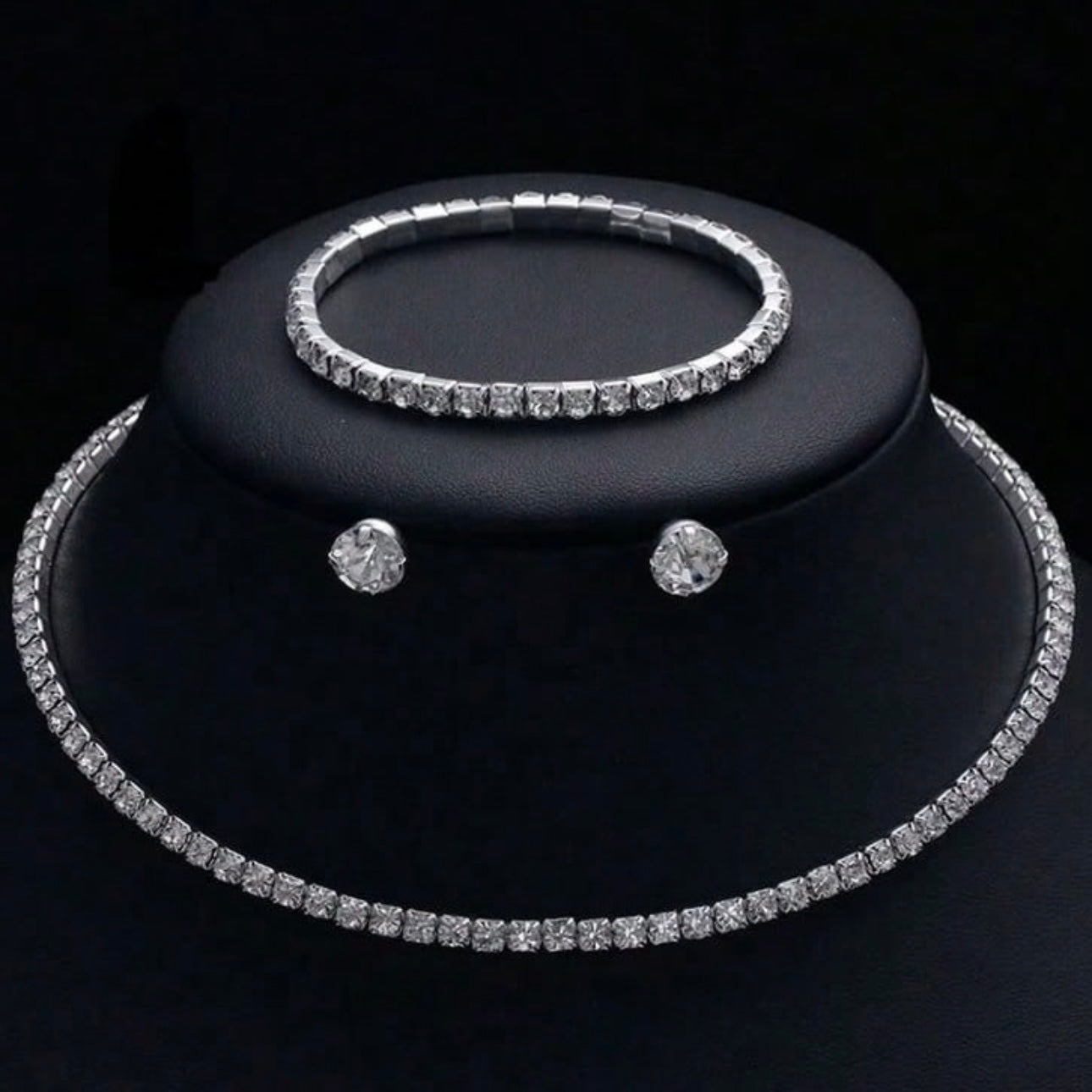 💎 Set Diamond Chic – Colier + Brățară + Cercei