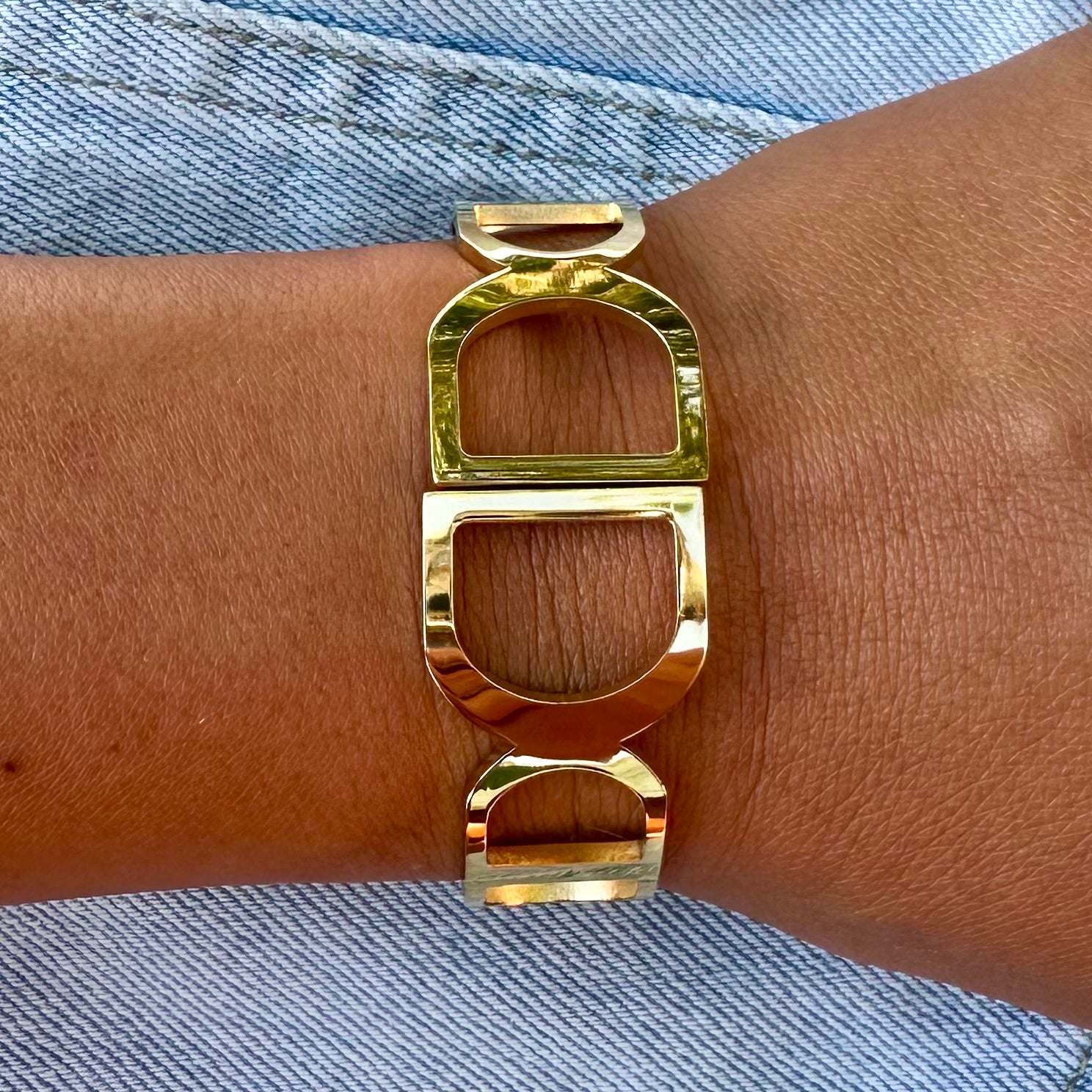 🔱 Brățară Statement Geometric – Gold