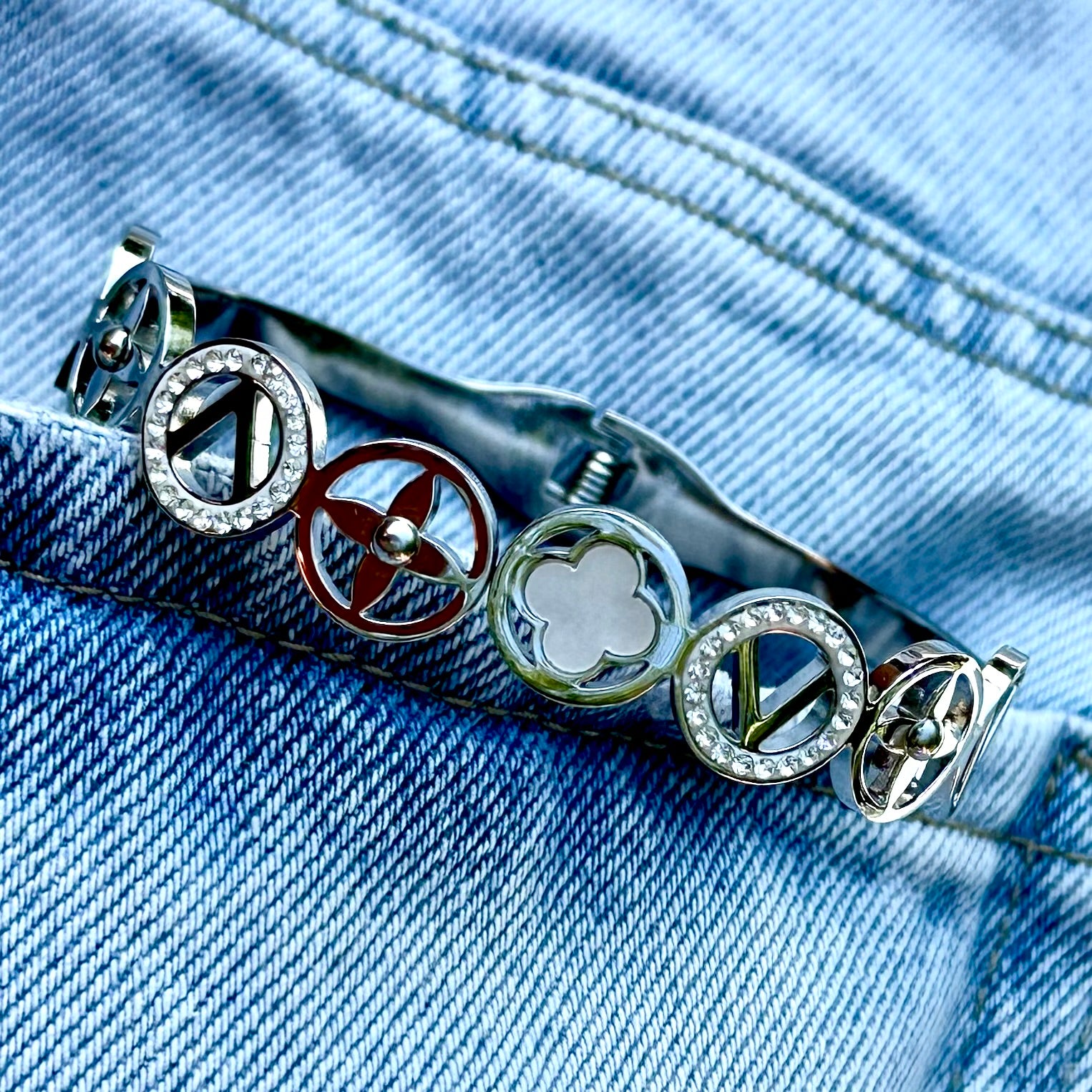 💠 Brățara Magic Symbols