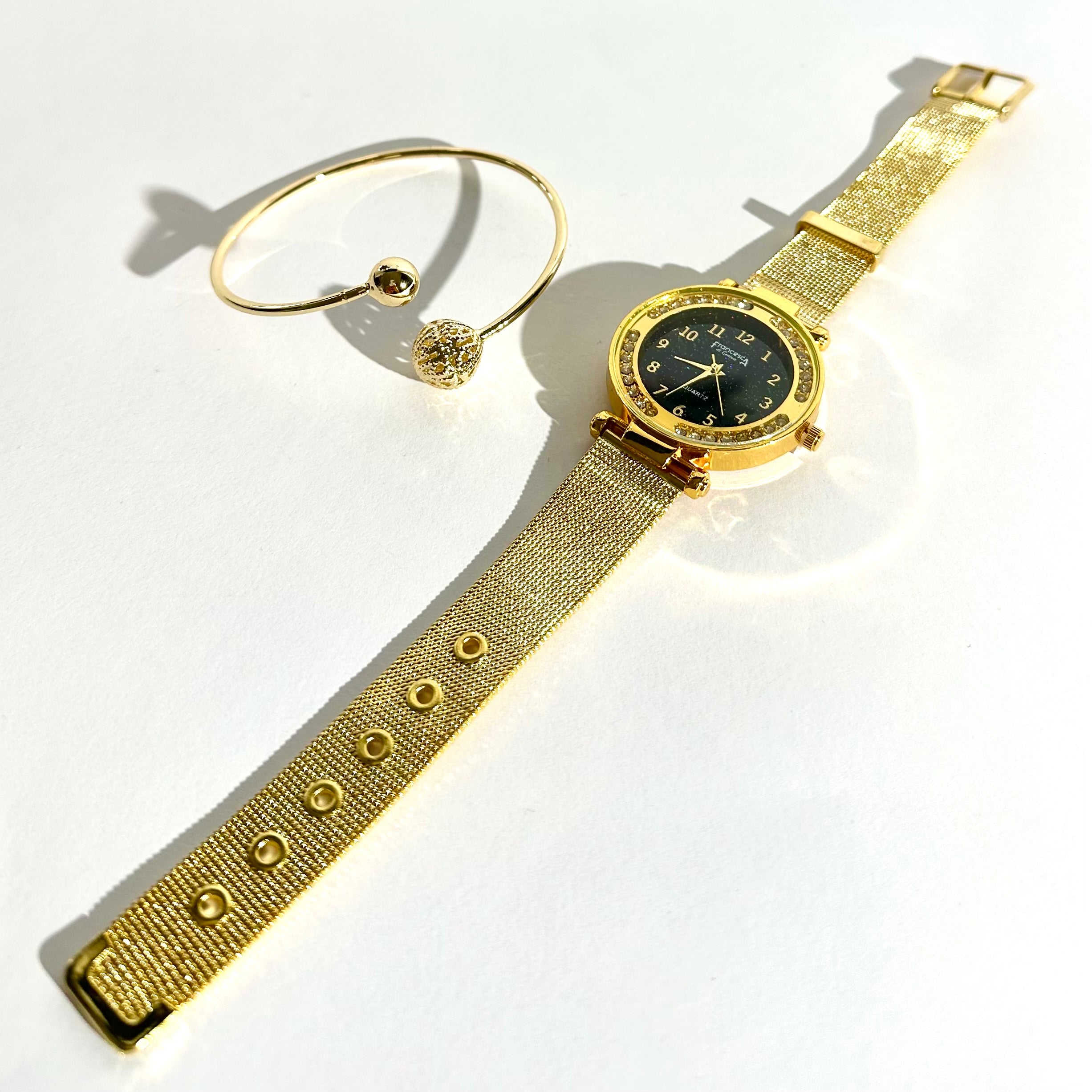 ⌚✨ Set Elegant Gold – Ceas & Brățară Cadou