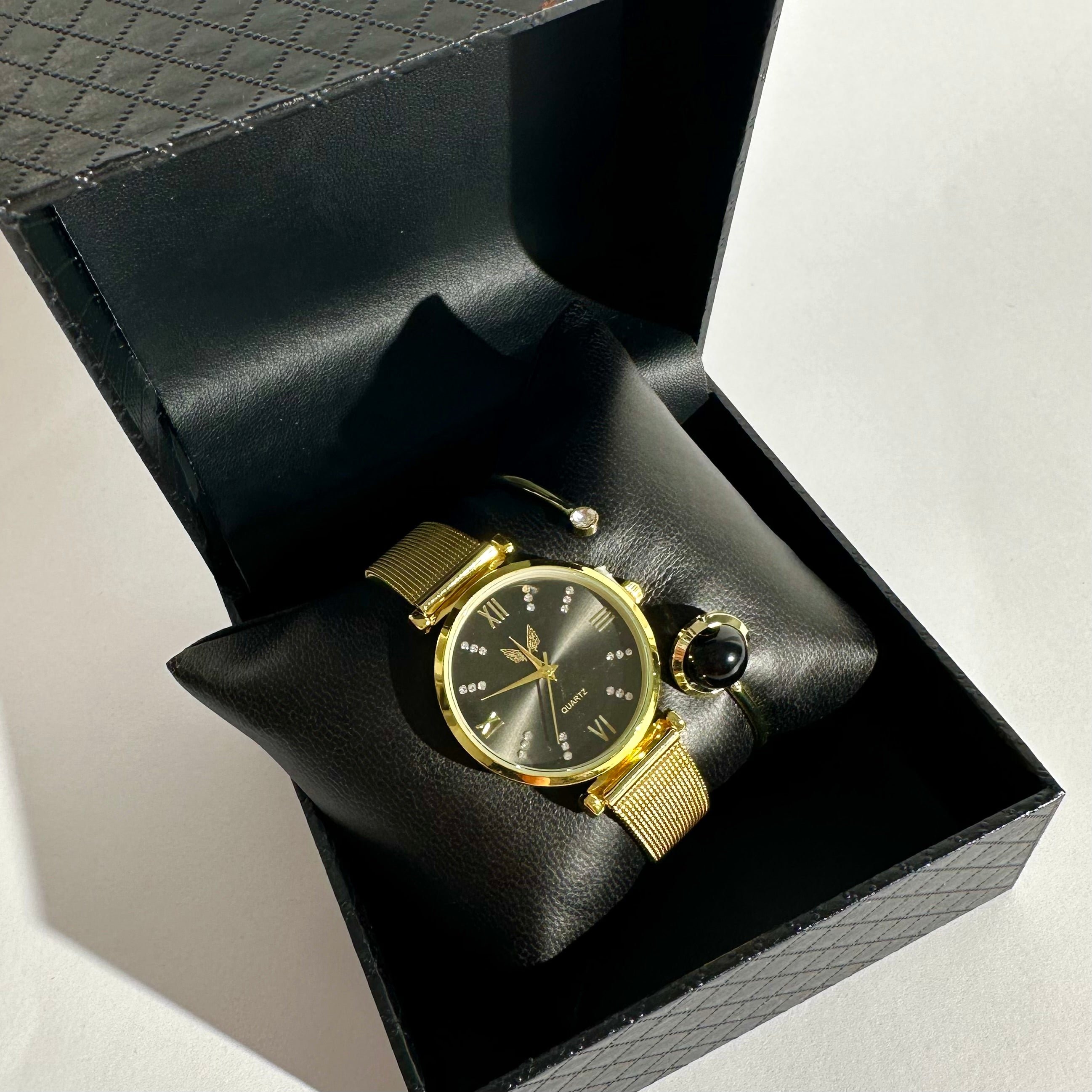 ⌚✨ Set Ceas & Brățară – Gold Black Elegance