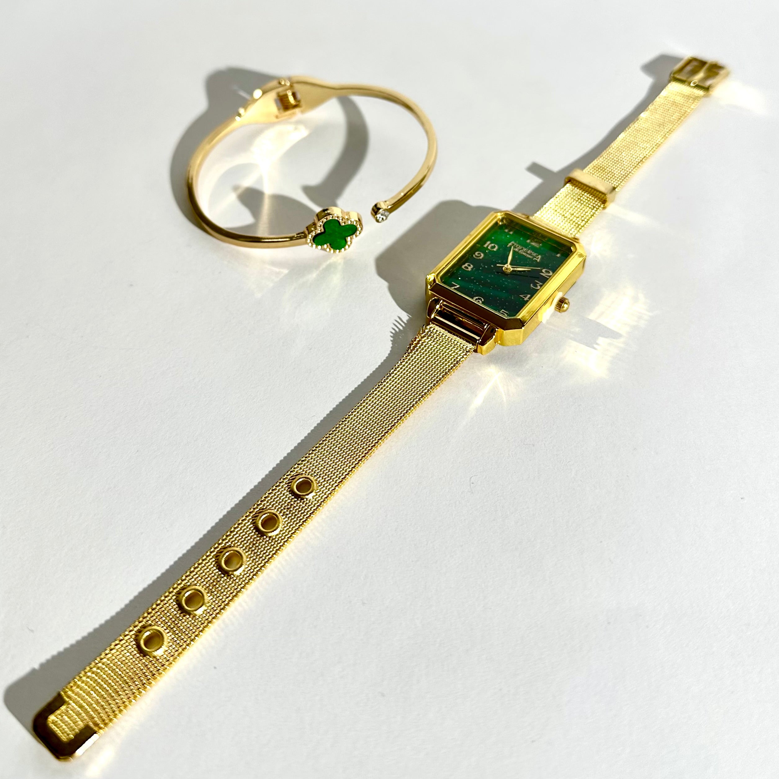 ✨ Set Ceas & Brățară Green Shine – Aurii