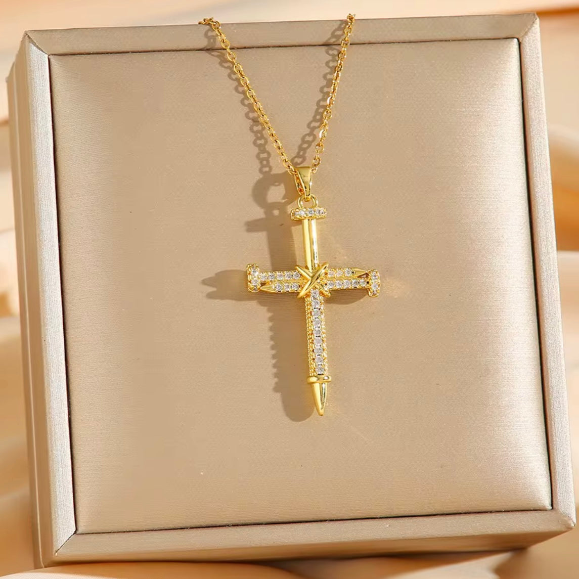 💎 Colier Guardian Cross - Gold/Silver
