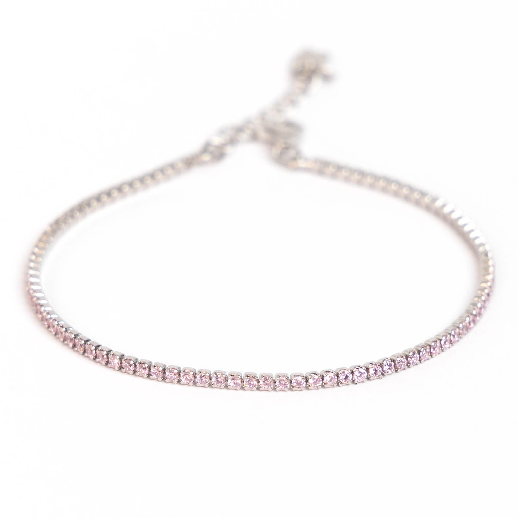 ✨ Brățara Tennis Argint925: Eleganța Mistică